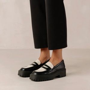 Alohas Mask Loafer